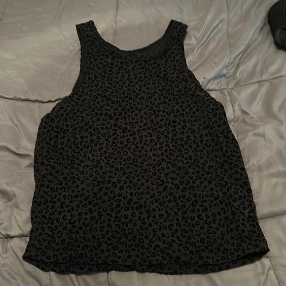 Zyia Leopard Print Tank Top  size large - Picture 3 of 5